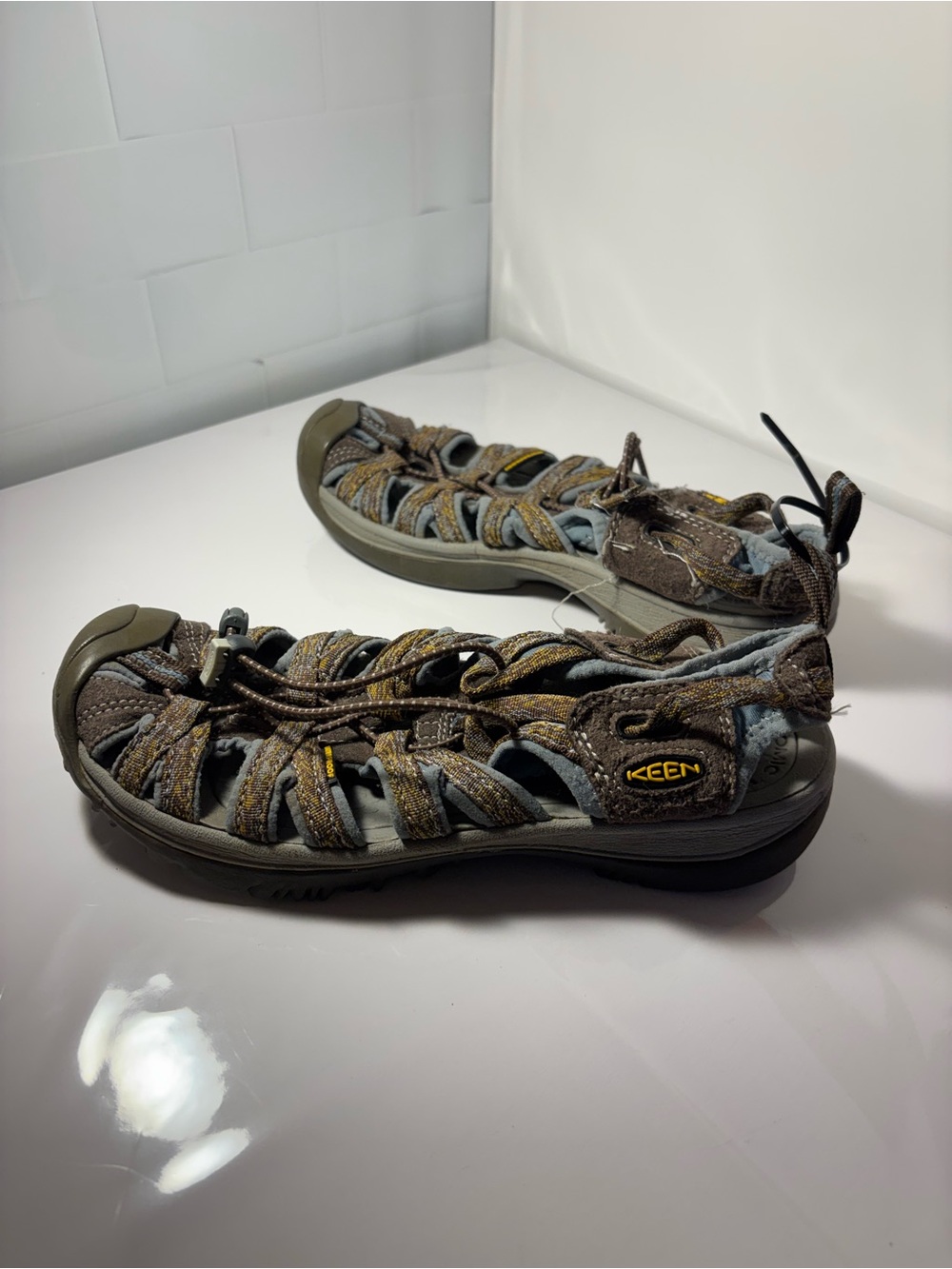KEEN Newport H2 Women’s 9 Waterproof Hiking Sport Sandals Brown